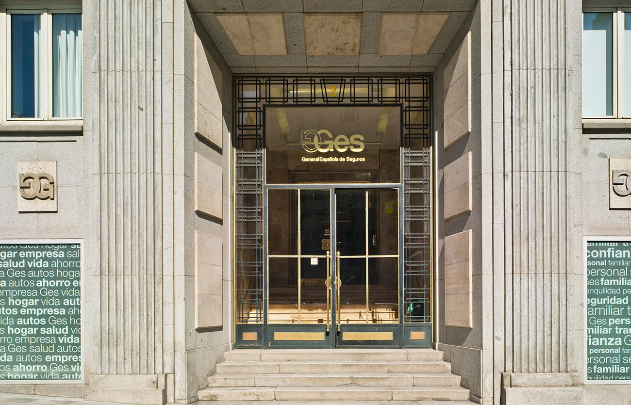 Rehabilitación del edificio de GES Seguros en la Plaza de las Cortes, 2. Madrid